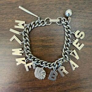 Vintage Milwaukee Braves Charm Bracelet MLB Baseball Silver Tone Chief Logo Bat